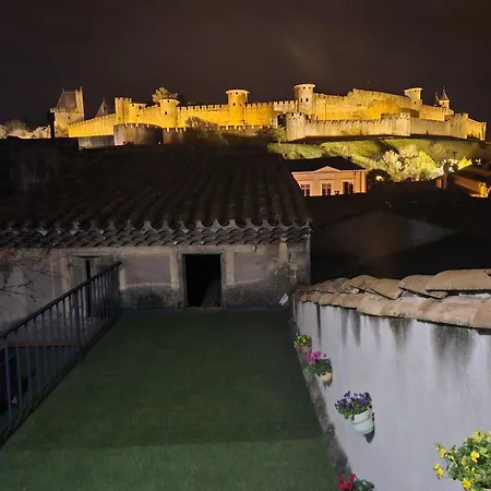 Guest house Vue Cite Medievale Castel View