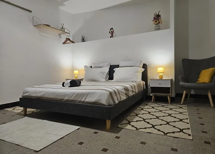 Guest house Vue Cite Medievale Castel View 3*