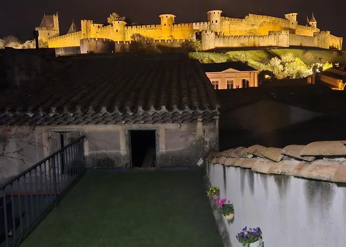 Guest house Vue Cite Medievale Castel View