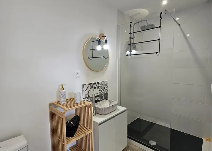 Vue Cite Medievale Castel View Guest house 3*